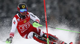 Pre Hirschera nie je už lyžovanie prioritou. Kvôli hlúposti a synovi