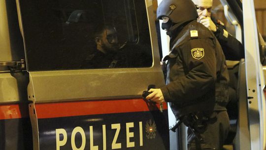 Rakúsko: Úrady zatkli 12 pašerákov drog vrátane dvojice Slovákov