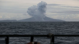 Sopka Anak Krakatoa po erupcii prišla o dve tretiny výšky a objemu