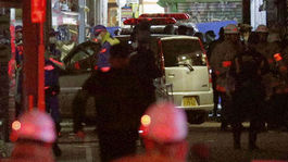 Vodič v Tokiu zámerne vrazil do chodcov, osem zranených