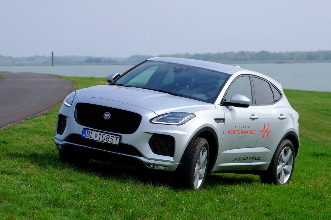 Menšie SUV Jaguaru čerpá viacero dizajnových...