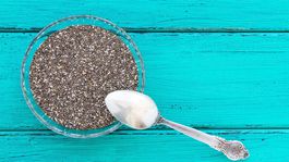 Majú ryby konkurenciu? Chia semienka!