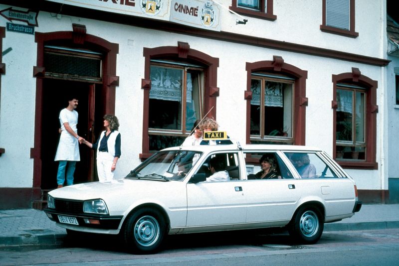 Peugeot 505