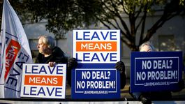 Farage: Smerujeme k druhému referendu, Loiseauová hovorí o posune dátumu brexitu