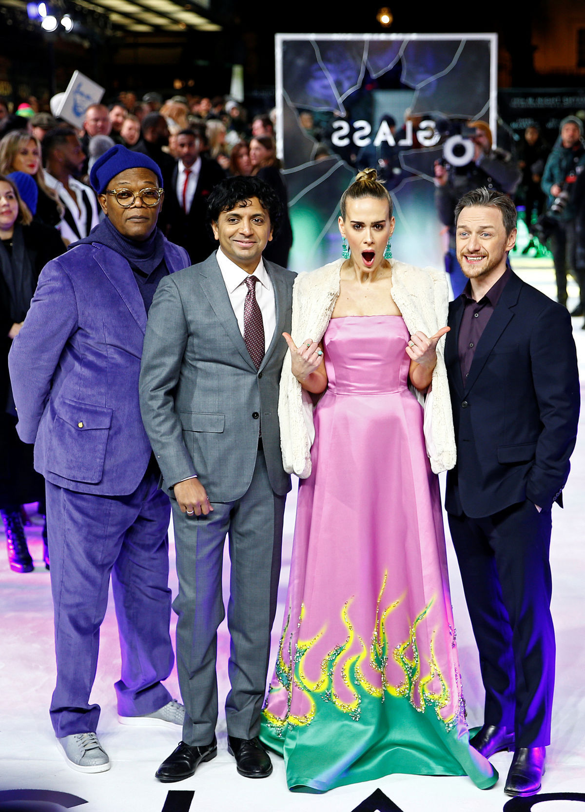Samuel L. Jackson, Sarah Paulson, James McAvoya...