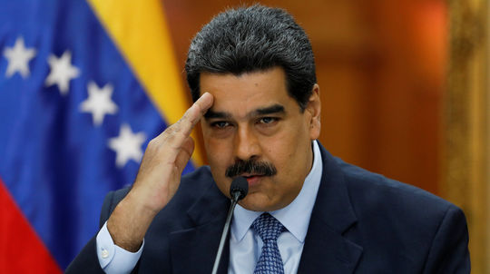 Maduro presunul európsku centrálu štátnej ropnej spoločnosti do Ruska