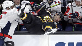 Chára a Ovečkin? Teraz parťáci, v minulosti však po sebe šli ako po údenom