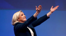 Le Penová chce v eurovoľbách poraziť Macrona