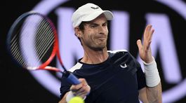 Dvere otvorené. Ubolený Murray zbohom nepovedal