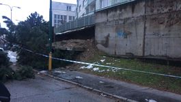 Na Dlhých dieloch i v Novom Meste sa zrútila časť oporného múru