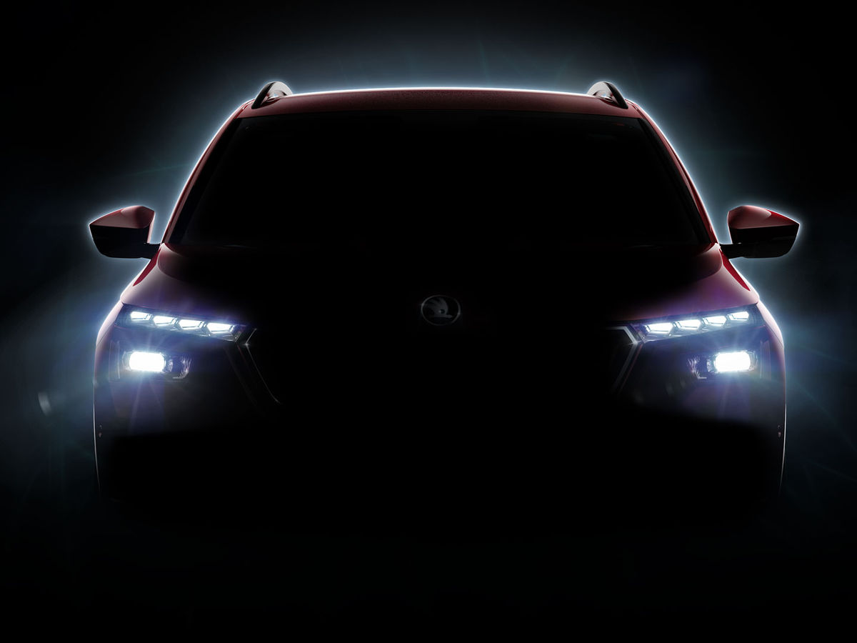 Nové malé SUV Škody dostane rozdelené predné...