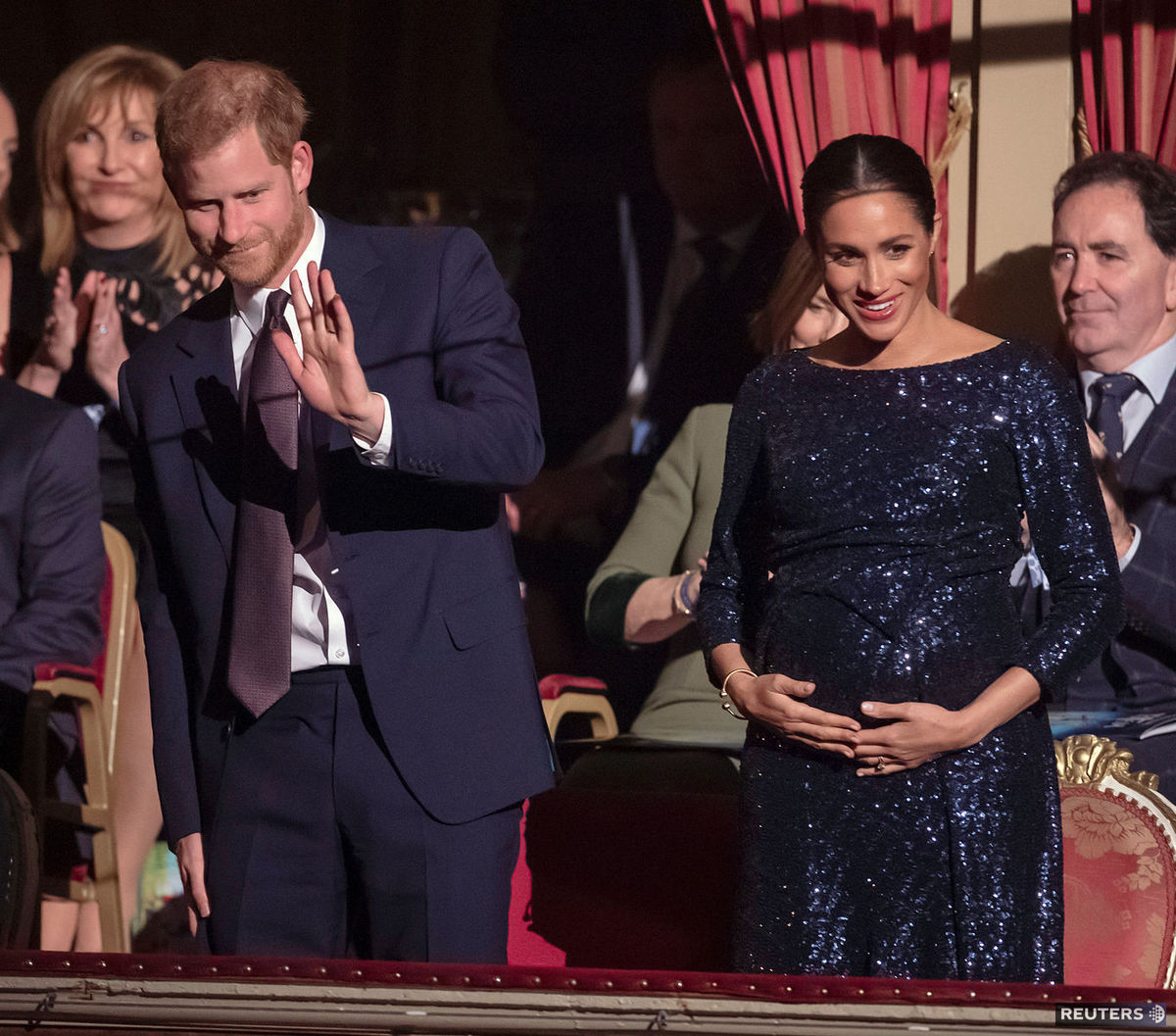 Princ Harry a jeho manželka - vojvodkyňa Meghan...