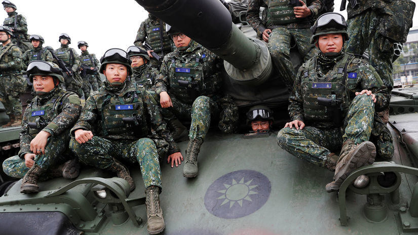 TAIWAN, delostrelectvo, tank, vojaci, armáda,...