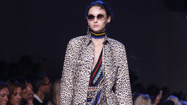 Toto je vzor novej módnej sezóny! 7 dôkazov, že v šatníku musíte mať zverinu 