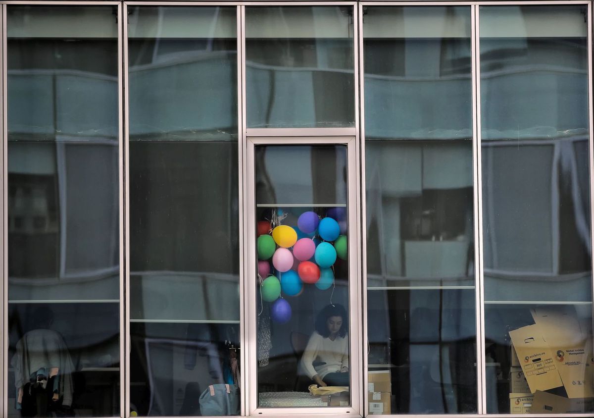 balóny, okno, Rumunsko