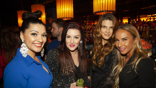 Zľava: Dáša Mamba Šarközyová, Barbora...