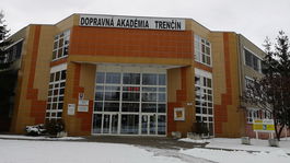 V Trenčíne dostala poľská hovädzina 'zelenú', v Bardejove masovo prepúšťajú