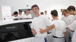 VIDEO: Asistenti výživy sú na tom mizerne, raj majú na Slovensku mechanici