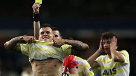 Škrtel odmietol predĺžiť zmluvu s Fenerbahce. Turci sa nevzdávajú