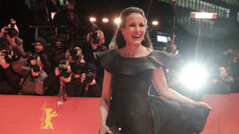 Vek je len číslo! 60-ročná Andie MacDowell v Berlíne je jasný dôkaz