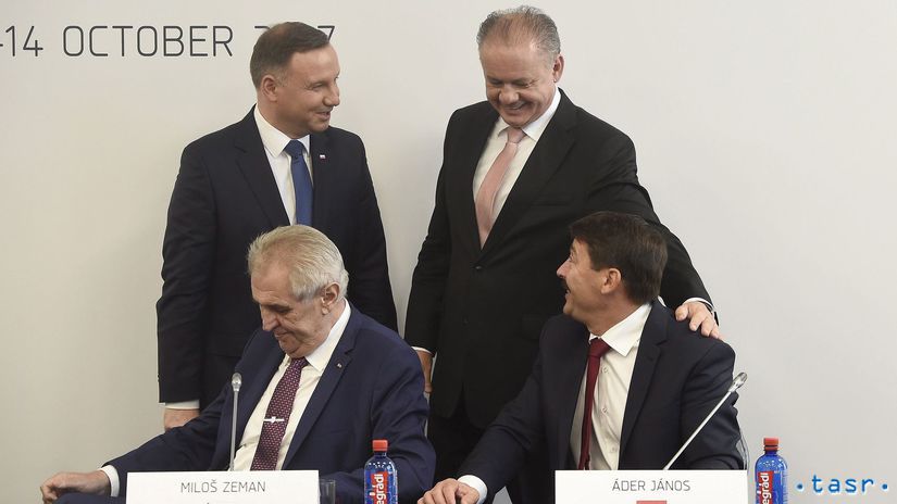 Maďarsko, Szekszárd, prezidenti, V4 summit