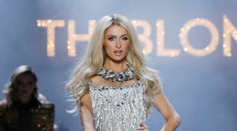 Newyorská boháčka Paris Hilton počas prehlaidky značky The Blonds a kolekcie Jeseň/Zima 2019 v New Yorku.