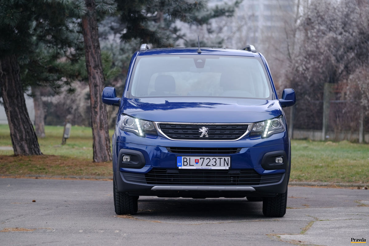 Peugeot Rifter patrí do trojičky s Citroënom...