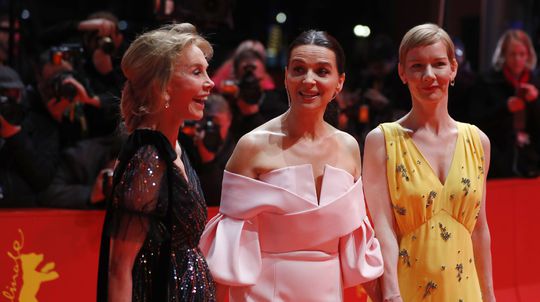 Členky poroty Berlinele: Zľava:  Trudie Styler,...