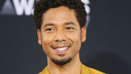 Rasistické nadávky aj povraz na krku! Smolletta obvinili, že si to celé vymyslel