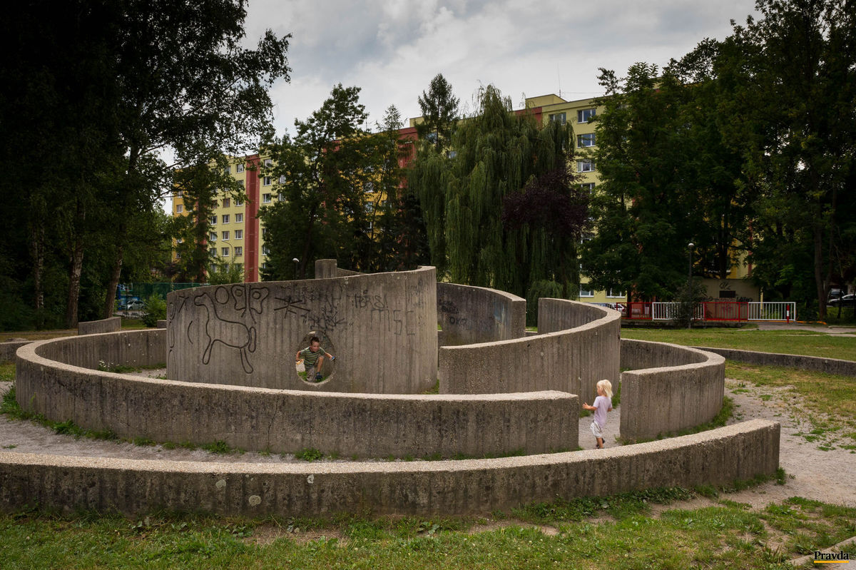 Detské ihrisko Labyrint. Stanislav Balko. 1976