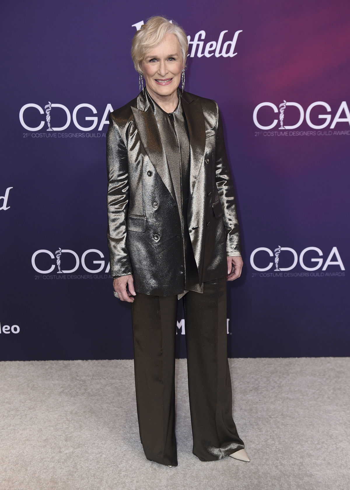 Herečka Glenn Close na 21. ročníku cien Costume...