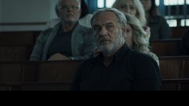 Recenzia: Ostrým nožom je stávkou na istotu