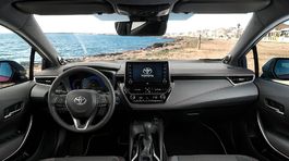 Toyota Corolla Hatchback - 2019