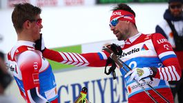 VIDEO: Konflikt bežeckých hviezd. Usťugov sotil do Klaeba, Rusa diskvalifikovali 