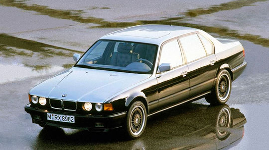 Karl Lagerfeld - autá