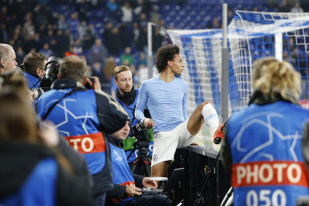 Leroy Sané z Manchestru City oslavuje gól do...