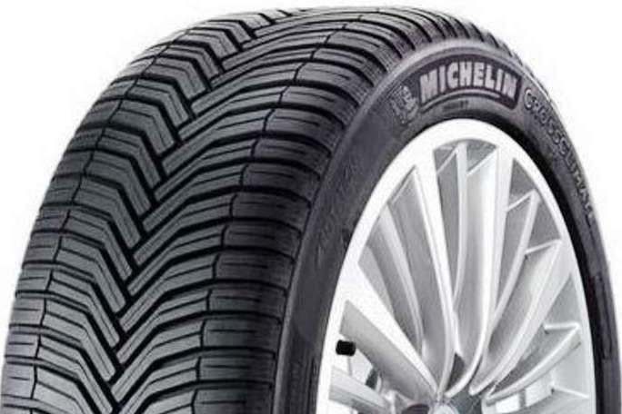 Raritou testu bola celoročný plášť Michelin...