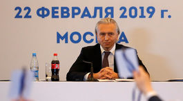 Koniec vlády kontroverzného Mutka. Ruský futbal šéf povedie šéf Gazpromu