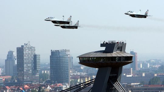 Zelenskyj požiadal Slovensko o stíhačky MiG-29. Veľmi radi vyhovieme, pripustil Heger