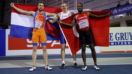 NÁZOR: Zlatý zázrak