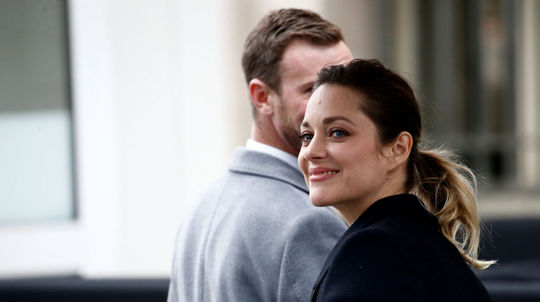 Marion Cotillard  po prehliadke  kolekcie...