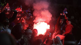  Bombový útok na štadióne v Afganistane si vyžiadal tri obete, hlásia zranených