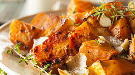 Sladký zemiak, červená repa a petržlen! Šup s nimi do rúry