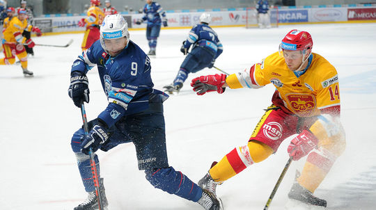 HOKEJ-TL: Nitra - Trenčín Dukla