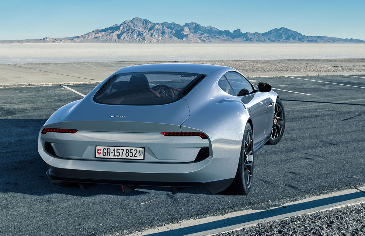 Mark Zero má dĺžku 4 432, šírku 1 991 a výšku...