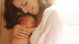 Možno by ste s tým nikdy nerátali... Toto po tehotenstve ostáva!