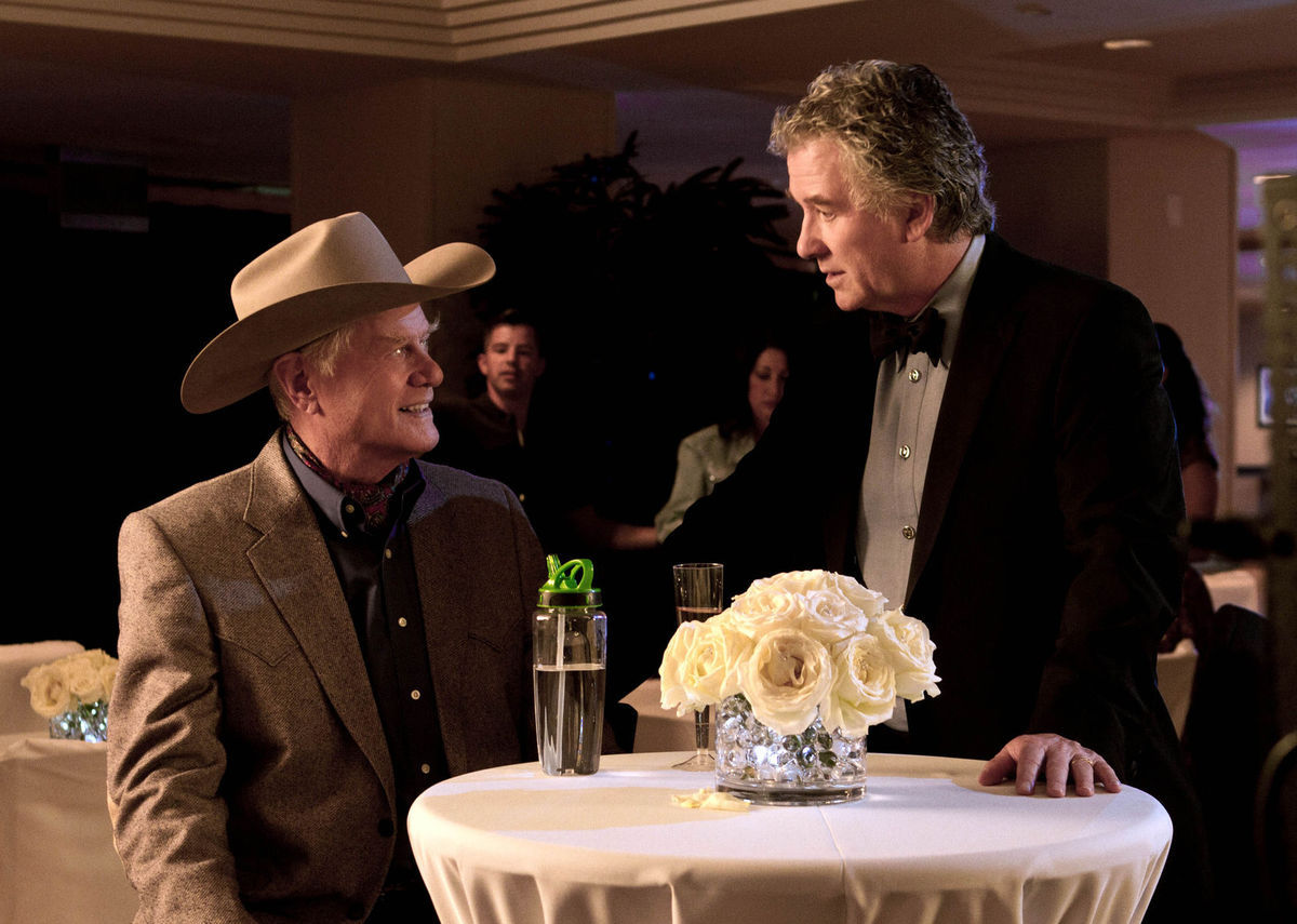 Larry Hagman ako J.R. Ewing a Patrick Duffy...
