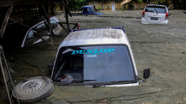 Počet obetí záplav a zosuvov pôdy v Indonézii stúpol na 92 mŕtvych