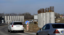 Štát robí dodatočné testy materiálov pod obchvatom Bratislavy