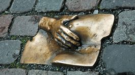 Amsterdam zakáže komentované prehliadky v slávnej ulici nevestincov